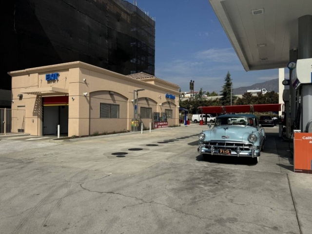 S Myrtle Ave Monrovia Car wash los angeles quick 5 minute wash